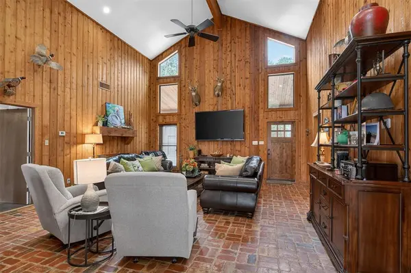 504 Moore Road, Elm Grove, LA 71051