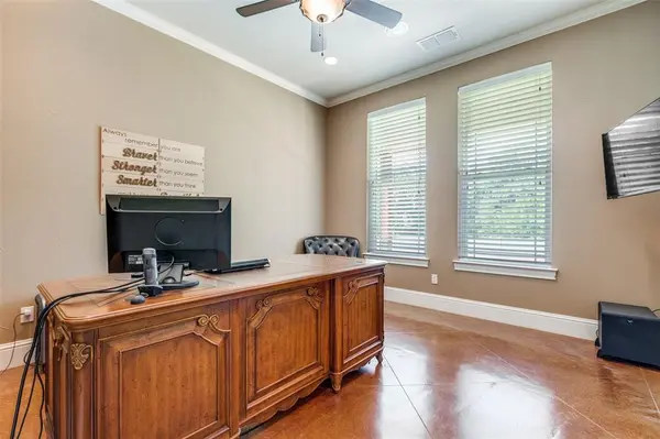 643 County Road 2255, Telephone, TX 75488