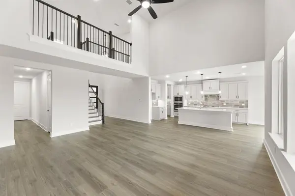 605 Aberdeen Lane, Mansfield, TX 76063