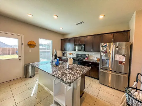 1335 Black Canyon Avenue, Royse City, TX 75189