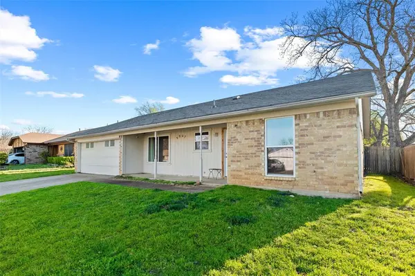 5907 Woodsetter Lane, Arlington, TX 76017