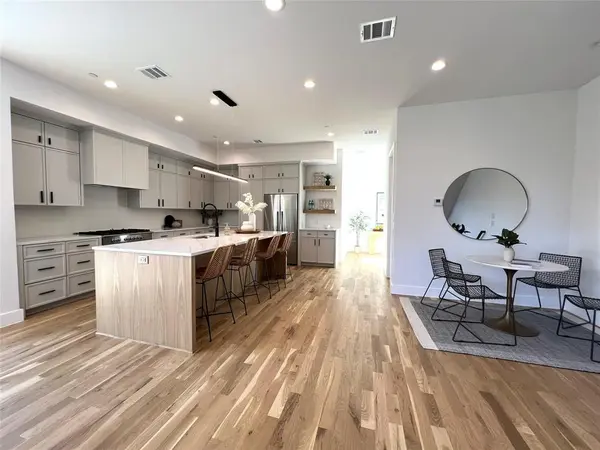 4330 Dickason Avenue #101, Dallas, TX 75219