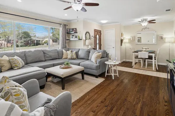 846 Peavy Road, Dallas, TX 75218