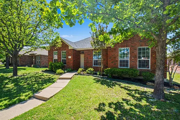 1550 Charleston Drive, Allen, TX 75002