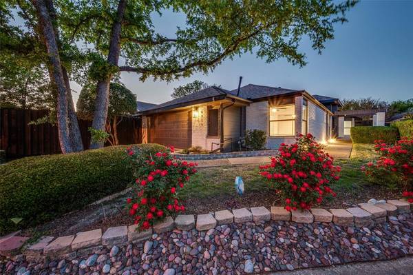 4111 Rush Circle, Addison, TX 75001