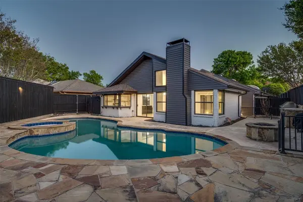 4111 Rush Circle, Addison, TX 75001