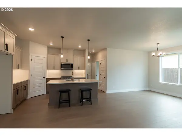 3438 SE 8th AVE, Battle Ground, WA 98604