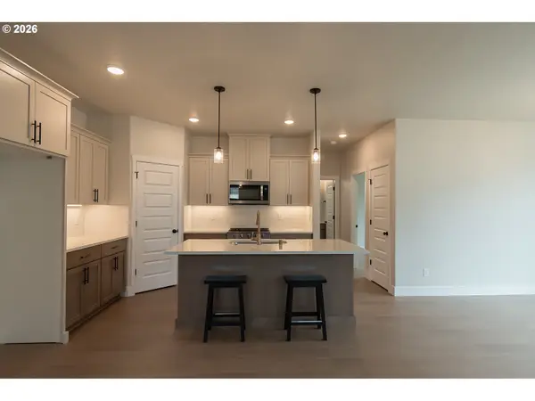 3438 SE 8th AVE, Battle Ground, WA 98604