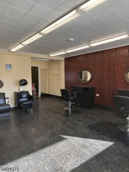 443 S Main St, Phillipsburg Town, NJ 08865