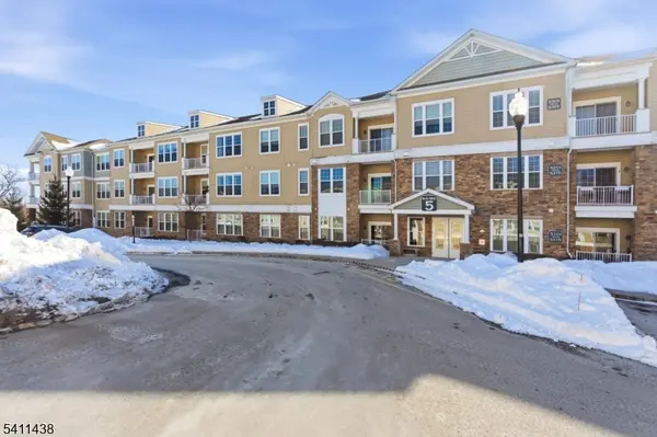 5301 Veterans Dr, Rockaway Twp., NJ 07866