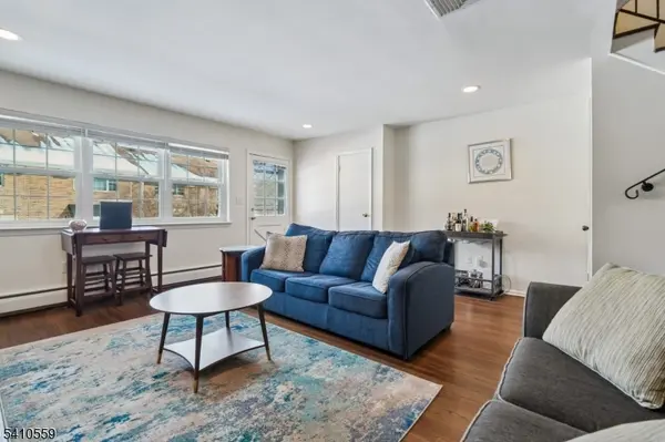 320 South St #1D, Morristown Town, NJ 07960