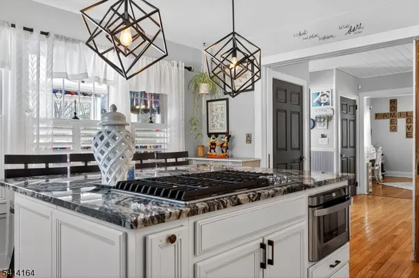 151 Beechwood Ave, Middlesex Boro, NJ 08846