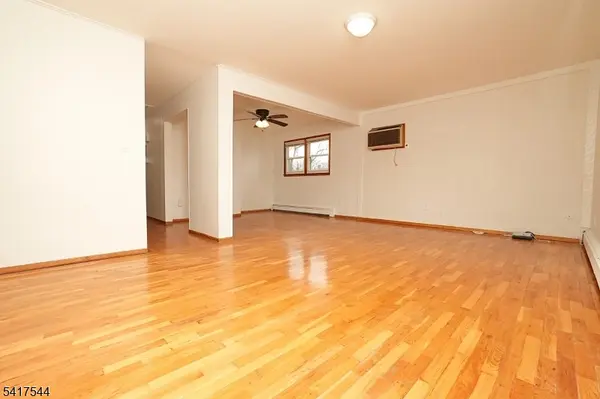 9 Davey St 2nd Floor, Bloomfield Twp., NJ 07003