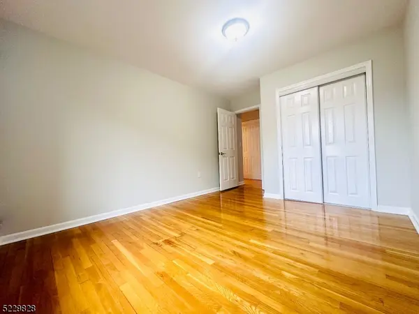 38 Park St8-G #G, Florham Park Boro, NJ 07932