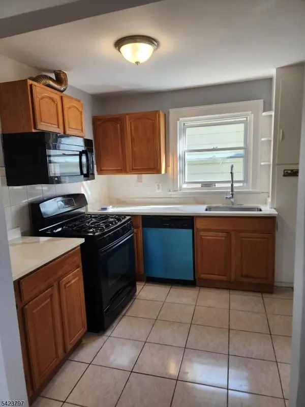 10 Westcott St, Bloomfield Twp., NJ 07003