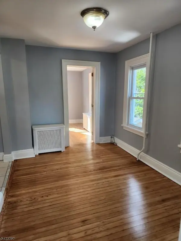 10 Westcott St, Bloomfield Twp., NJ 07003