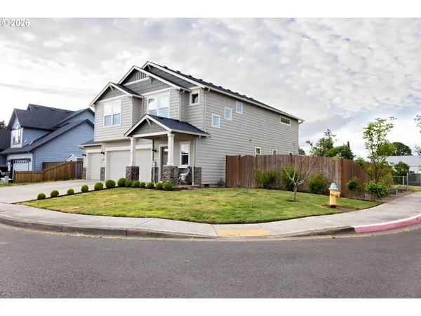 1816 W 4TH AVE, Junction City, OR 97448