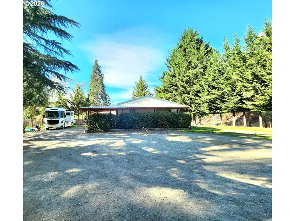 874 S MAIN ST, Canyonville, OR 97417