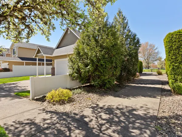 608 SE 15TH AVE, Battle Ground, WA 98604