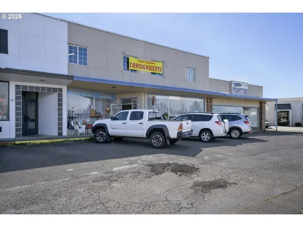 470 HIGHWAY 101, Florence, OR 97439