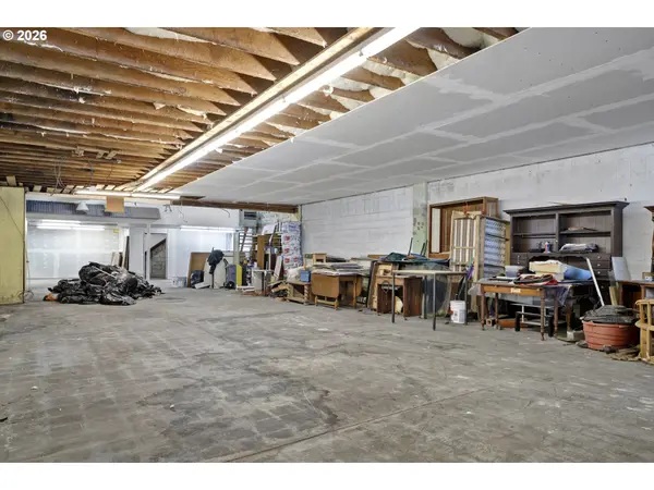 470 HIGHWAY 101, Florence, OR 97439