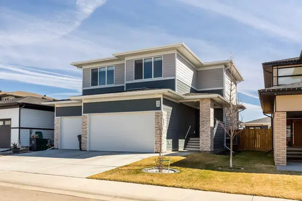 1009 Atlantic Lookout W, Lethbridge, AB T1J 5S9