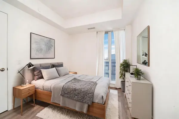 130 River ST #1309, Toronto C08, ON M5A 0R8