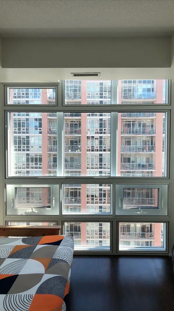 75 East Liberty ST #2001, Toronto C01, ON M6K 3R3