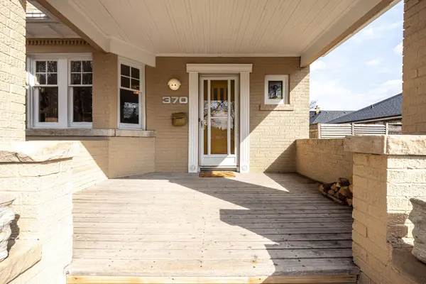 370 St Clements AVE, Toronto C04, ON M5N 1M1