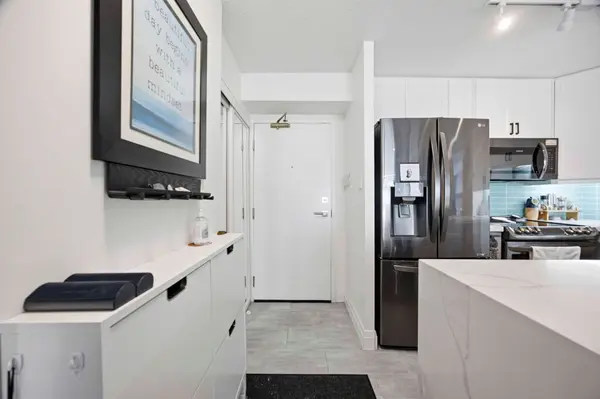 109 Front ST E #516, Toronto C08, ON M5A 4P7