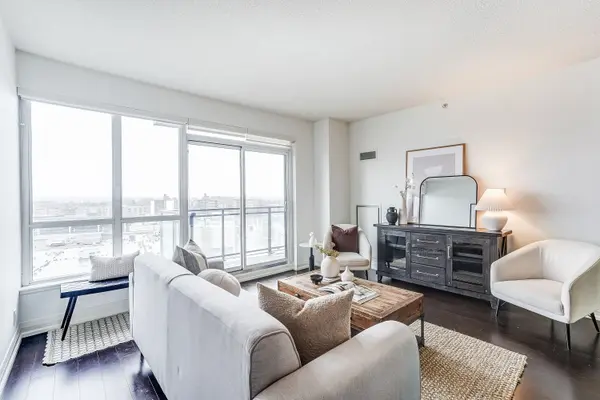 85 The Donway West N/A #504, Toronto C13, ON M3C 0L9