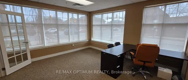 400 Dundas ST #G - T4 Room 1, Whitby, ON L1N 0K1