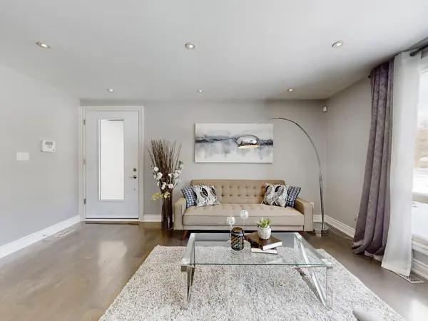 118 Kirker AVE, Toronto E09, ON M1G 1N1