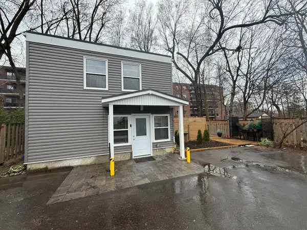 33 Lincoln ST #Unit B, Ajax, ON L1S 6C4