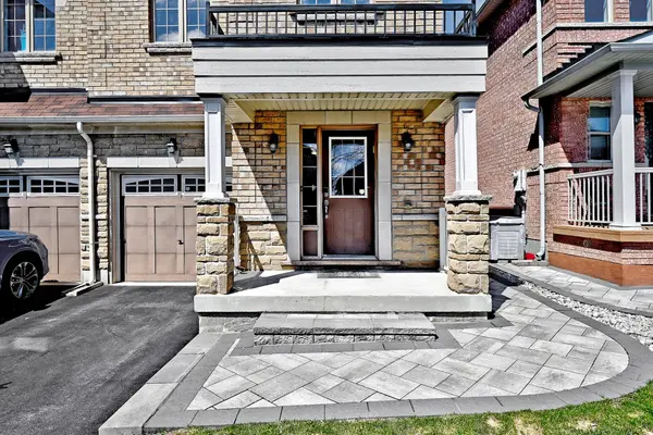 70 Lealinds RD, Vaughan, ON L6A 0L9
