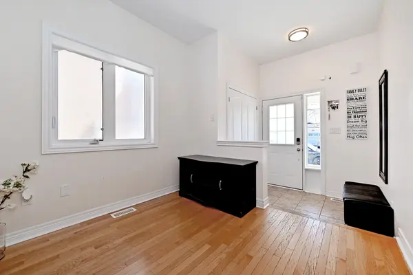 70 Lealinds RD, Vaughan, ON L6A 0L9