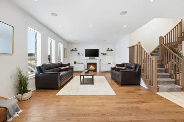 28 Tim Jacobs DR, Georgina, ON L4P 0G5