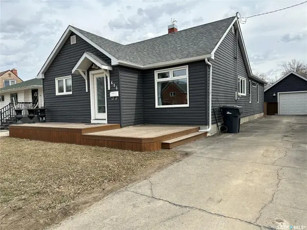 414 Government ROAD NE, Weyburn, SK S4H 0P6
