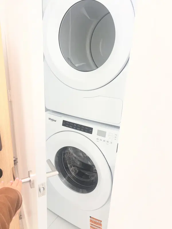 60 Central Park Roadway N/A #1904, Toronto W08, ON M9A 0E6