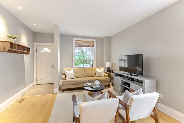 413 Indian GRV, Toronto W02, ON M6P 2H7