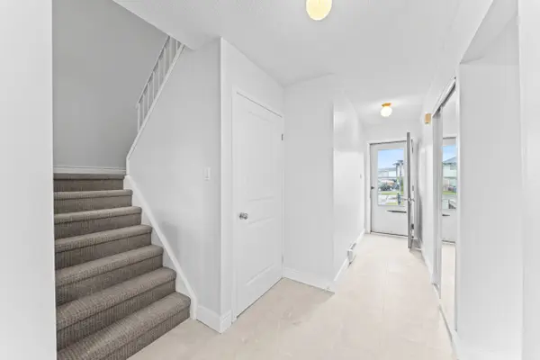 13 Gold Pine CT, Brampton, ON L6S 2K6