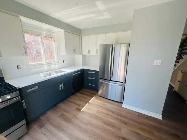 1078 Glenbrook AVE, Oakville, ON L6H 4A3