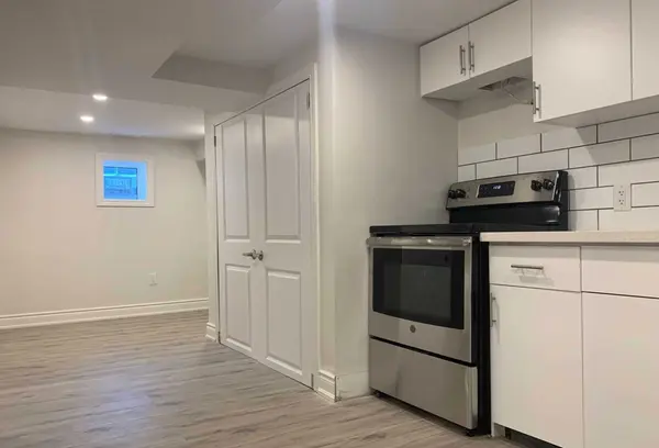 75 Eileen AVE #Bsmt, Toronto W03, ON M6N 1V8