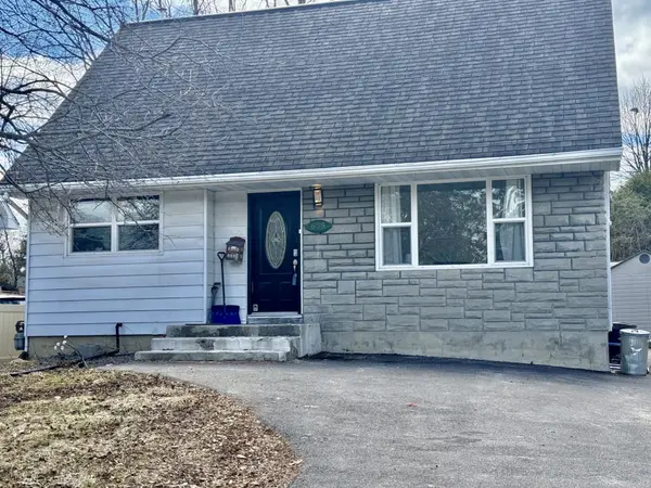 658 Coronation AVE, Alta Vista And Area, ON K1G 0M5