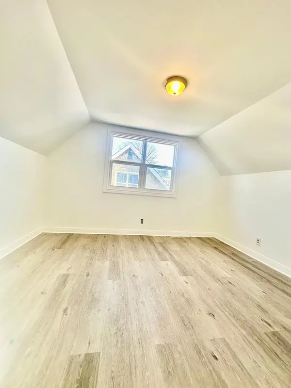 658 Coronation AVE, Alta Vista And Area, ON K1G 0M5