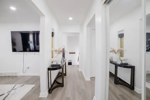 225 Woodhaven RD, Kitchener, ON N2C 1V6