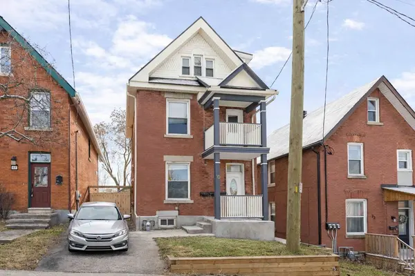 70 Anderson ST, West Centre Town, ON K1R 6T7