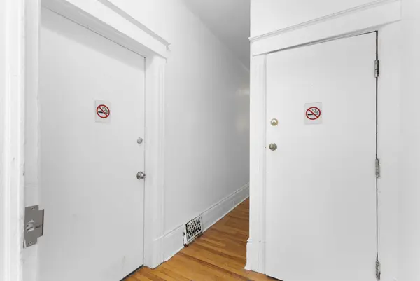 70 Anderson ST, West Centre Town, ON K1R 6T7