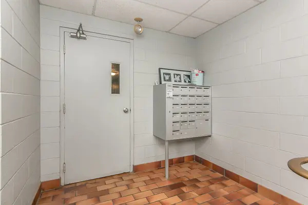 4 Avalon PL #308, Kitchener, ON N2M 4N9