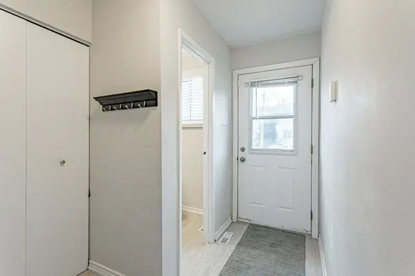 490 Third ST #19, London East, ON N5V 4A2